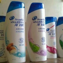  寧波市北侖區(qū)大碶匯思奇百貨貿(mào)易商行 主營 日用品批發(fā),韓版創(chuàng)意